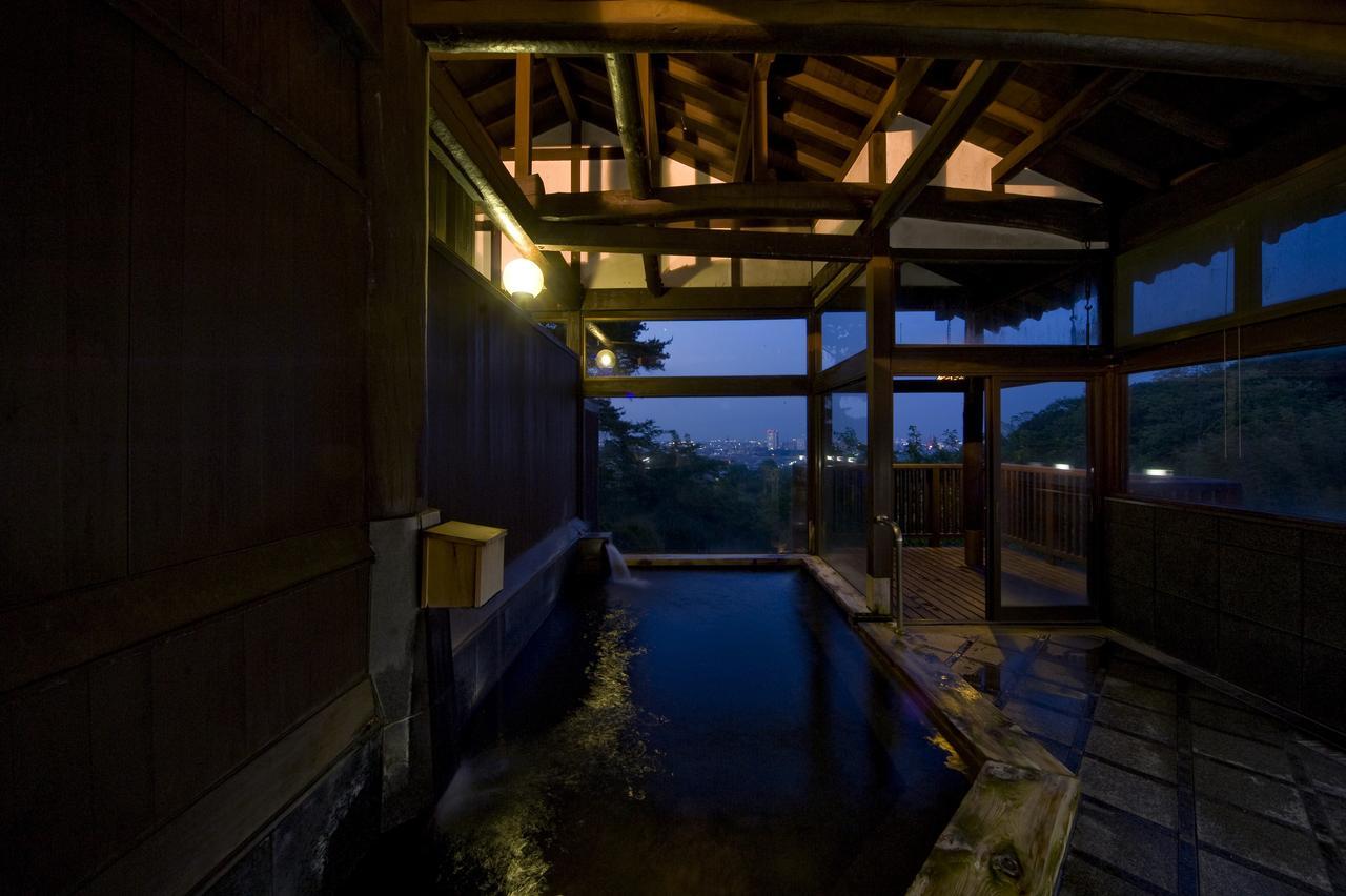 ホテルTakasaki Kannonyama Onsen Kinzanso エクステリア 写真