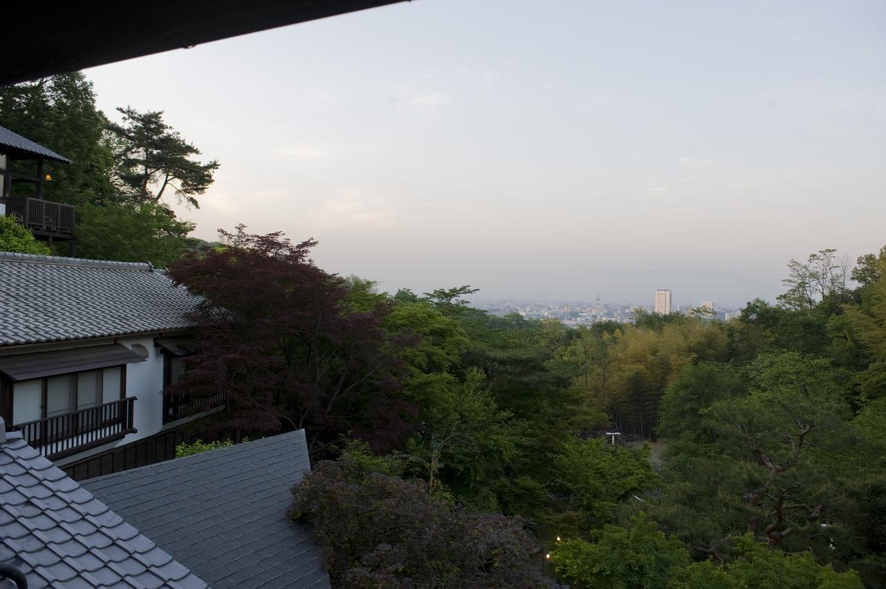 ホテルTakasaki Kannonyama Onsen Kinzanso エクステリア 写真